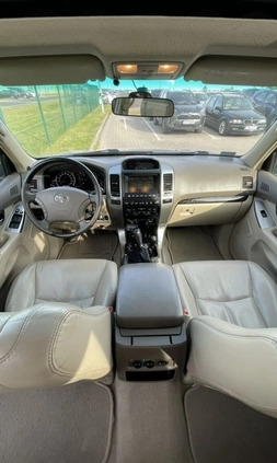 Toyota Land Cruiser cena 62000 przebieg: 275700, rok produkcji 2007 z Wałbrzych małe 781